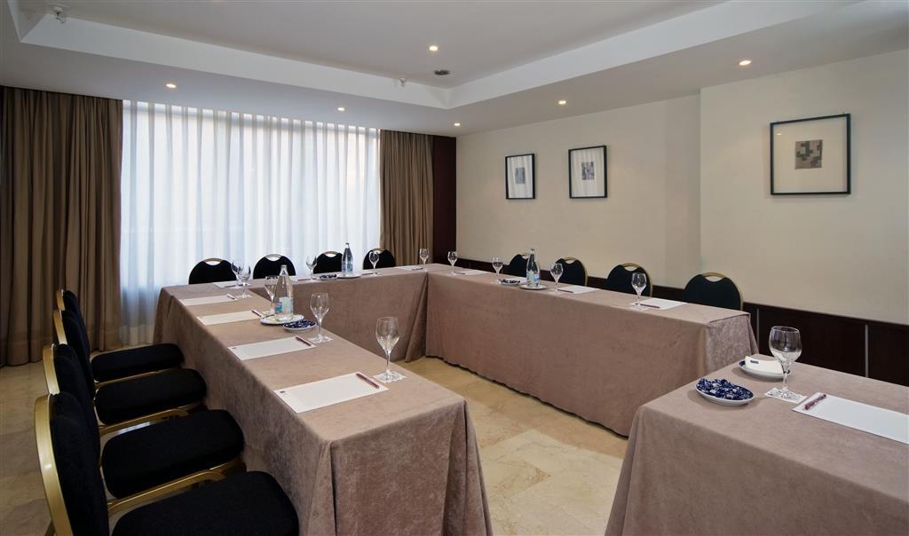 Hotel Madrid Centro, Affiliated By Melia Konforlar fotoğraf