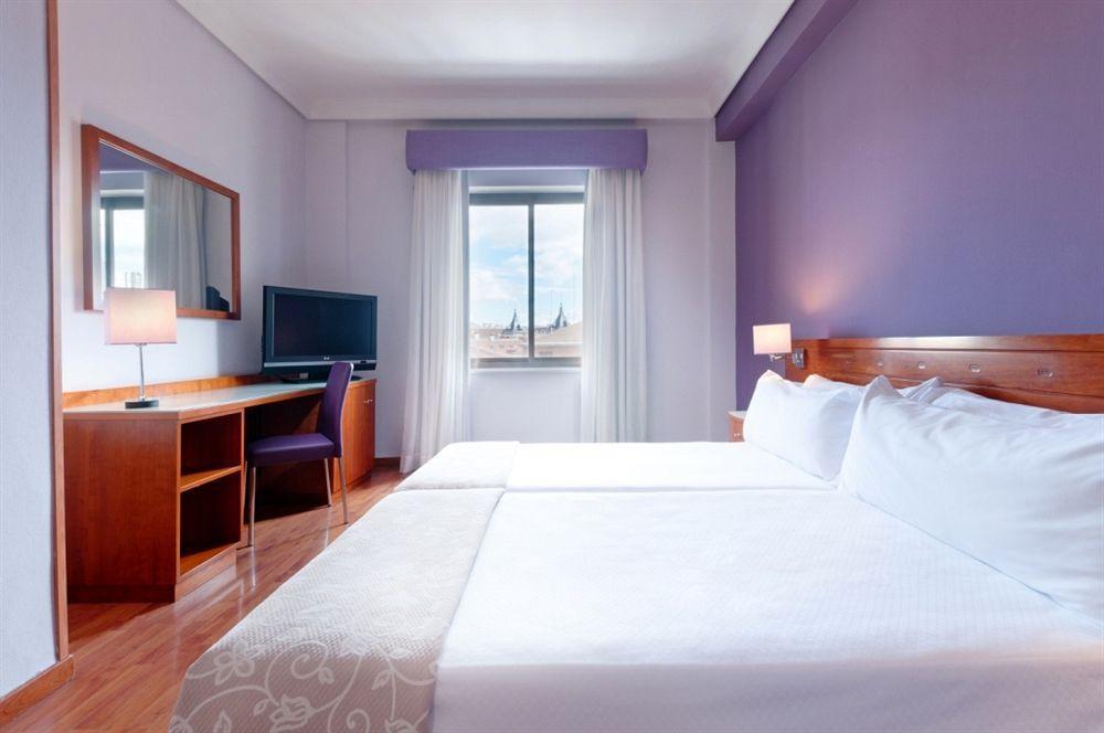 Hotel Madrid Centro, Affiliated By Melia Oda fotoğraf