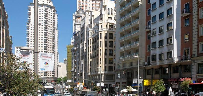 Hotel Madrid Centro, Affiliated By Melia Dış mekan fotoğraf