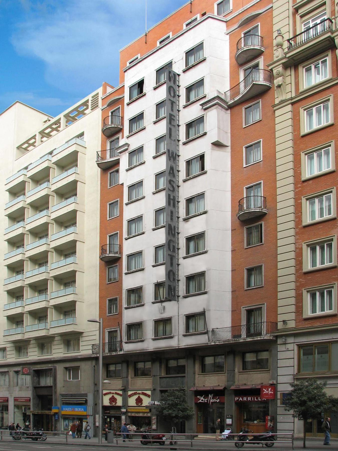 Hotel Madrid Centro, Affiliated By Melia Dış mekan fotoğraf
