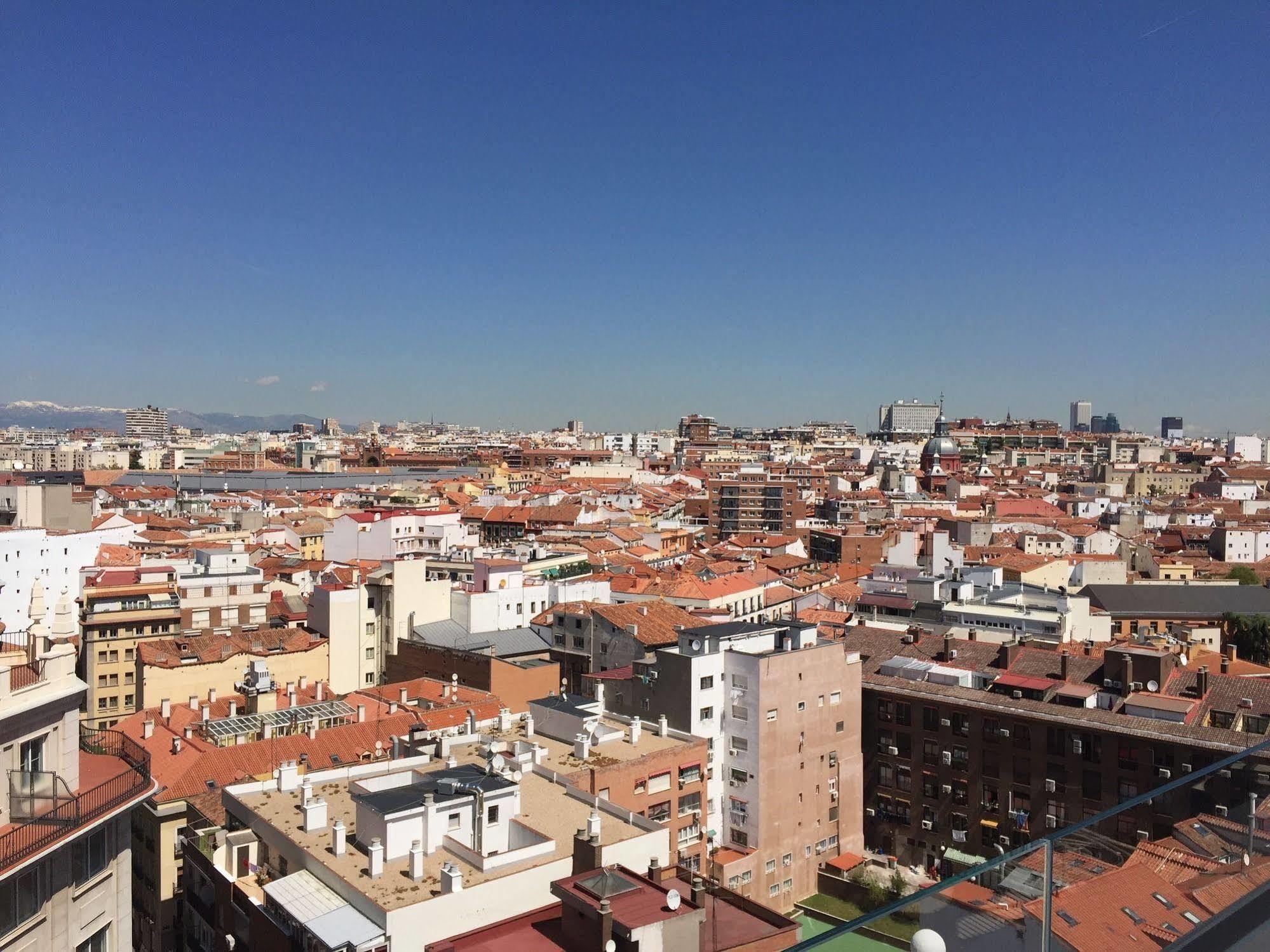 Hotel Madrid Centro, Affiliated By Melia Dış mekan fotoğraf